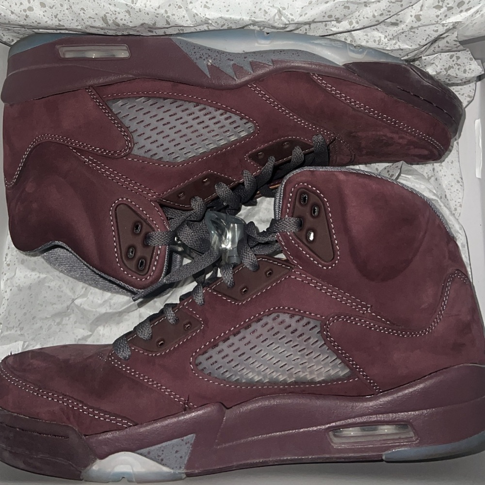 Jordan 5s Worn Once Ready to be picked up $120